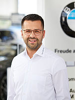 Alexander Bauer Serviceberater Alexander Bauer Serviceberater
