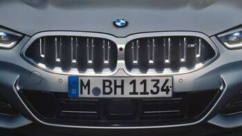 BMW Niere „Iconic Glow“. BMW Niere „Iconic Glow“.